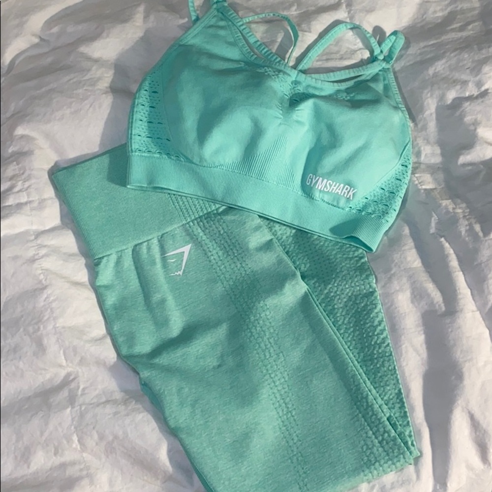 Gymshark Vital Pistachio Set